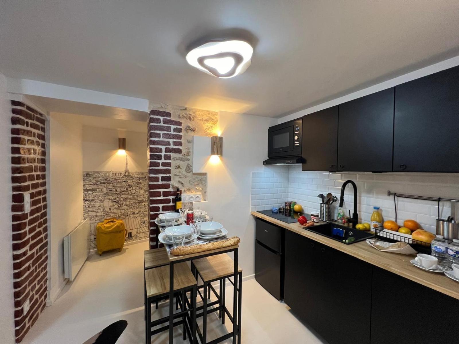 Appartement Design Quartier Montmartre-Sacre-Coeur! Paris Xviiie Экстерьер фото