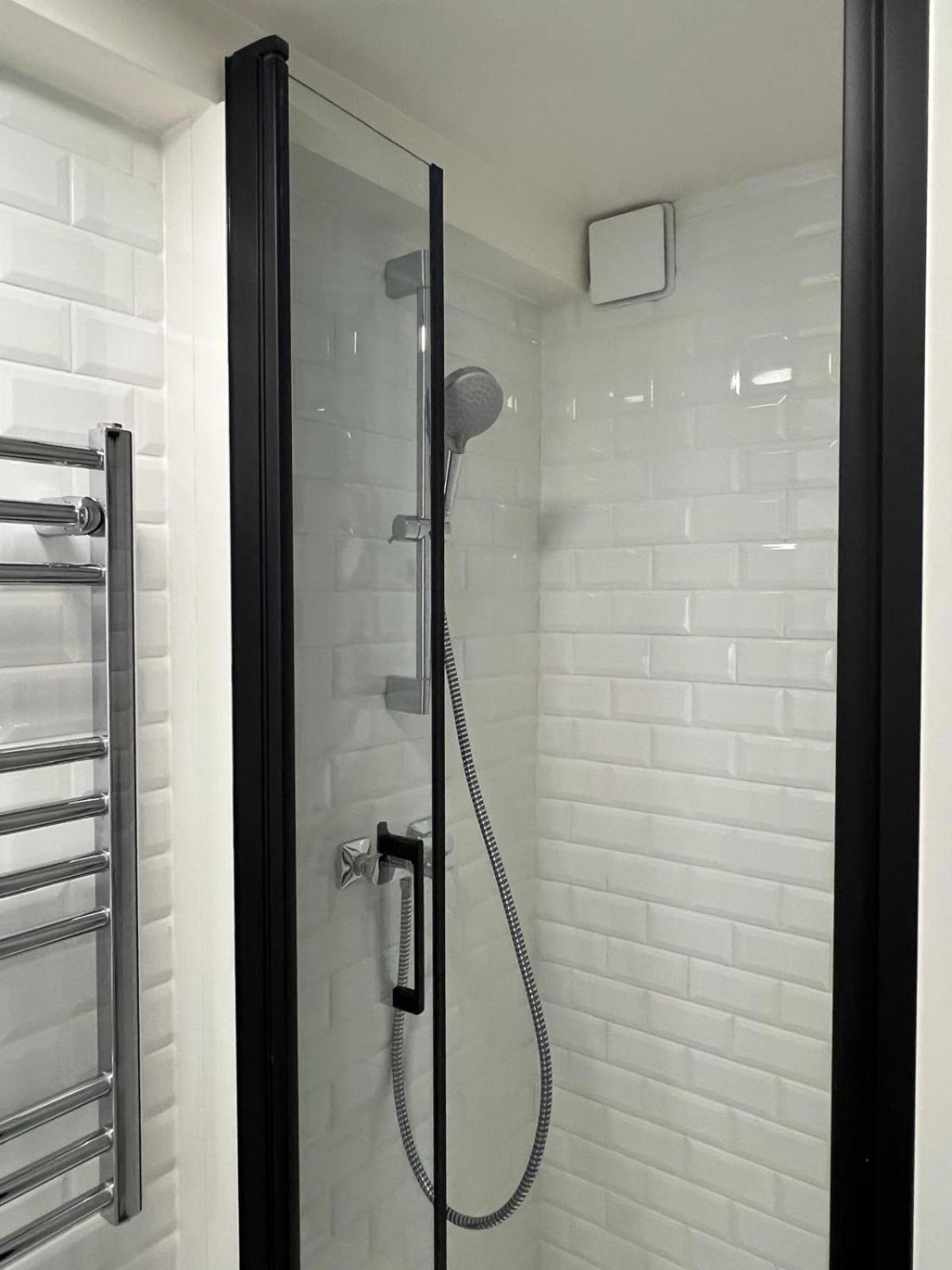 Appartement Design Quartier Montmartre-Sacre-Coeur! Paris Xviiie Экстерьер фото